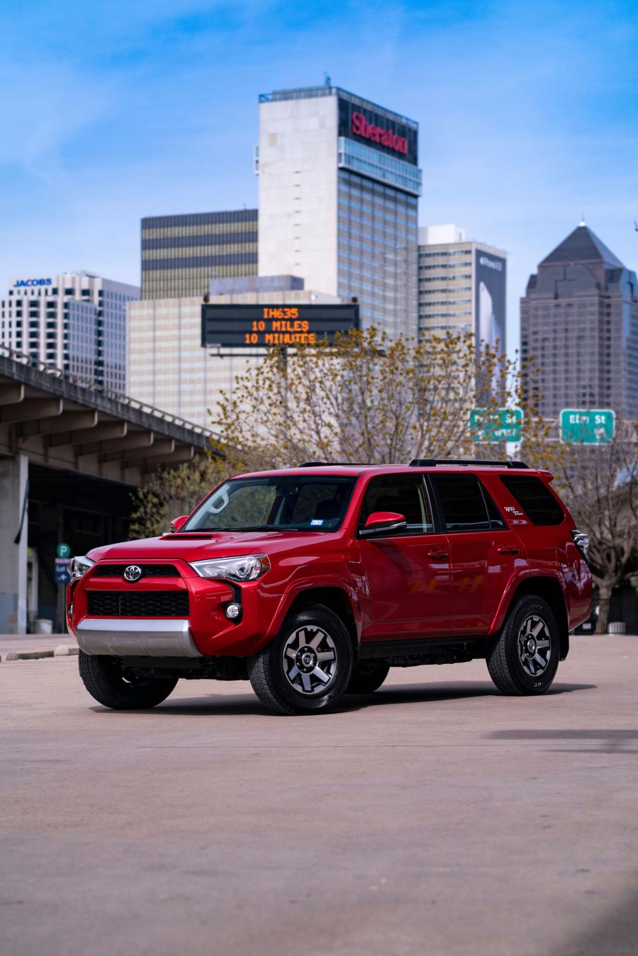  Toyota 4Runner TRD Off-Road (N280) 2016 года  (NA) (фото 25 из 37)